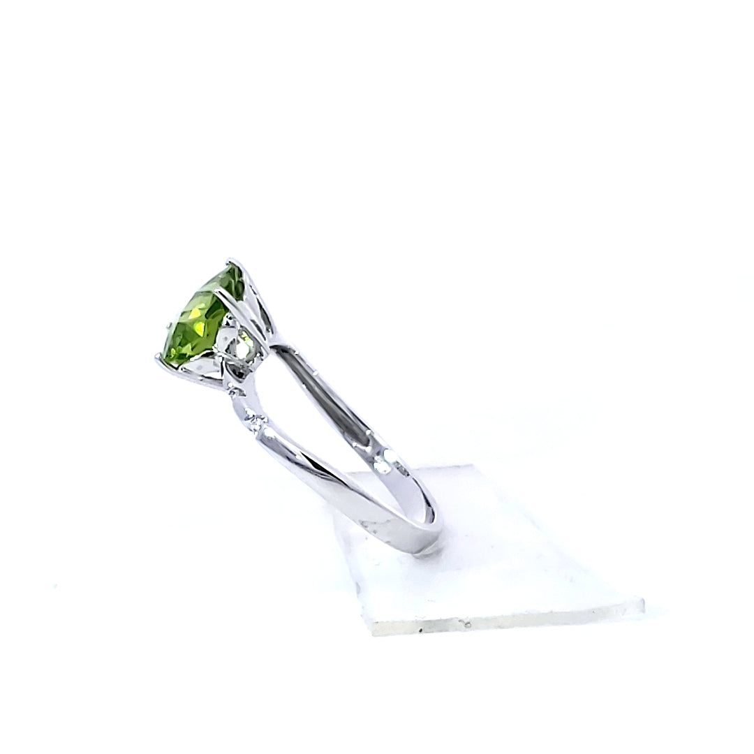 Peridot Fashion Ring