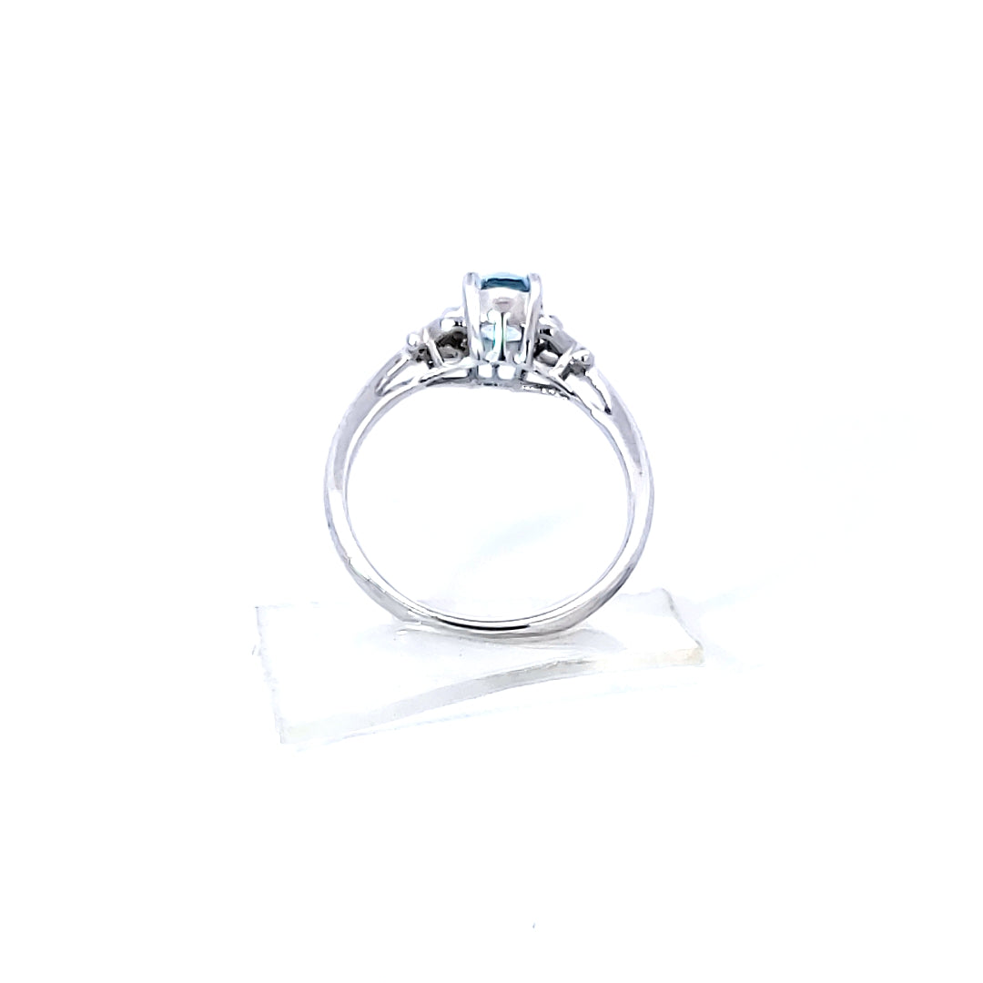 Aquamarine Fashion Ring
