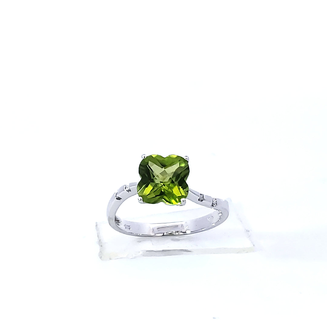 Peridot Fashion Ring
