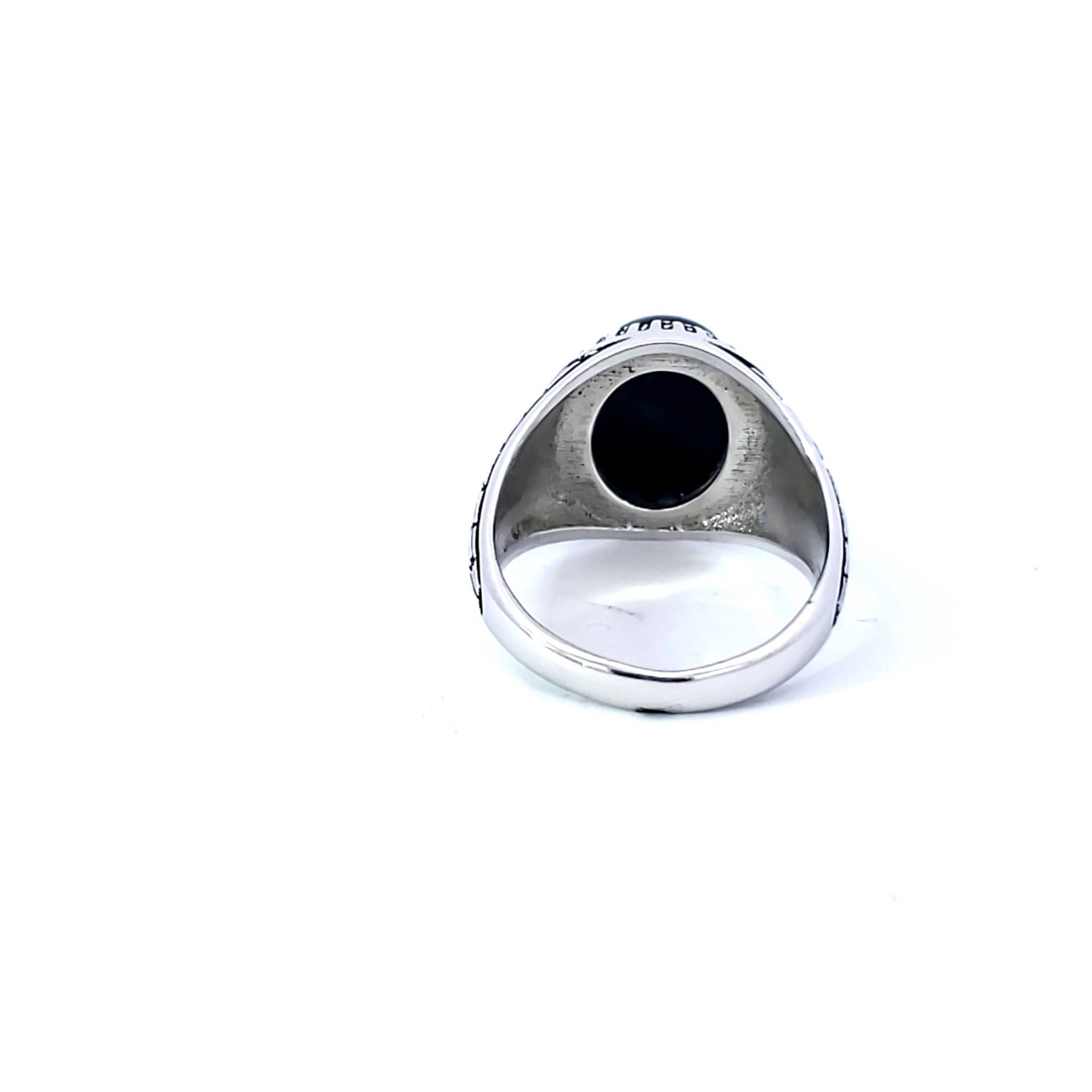 Bllack Onyx Fashion Ring