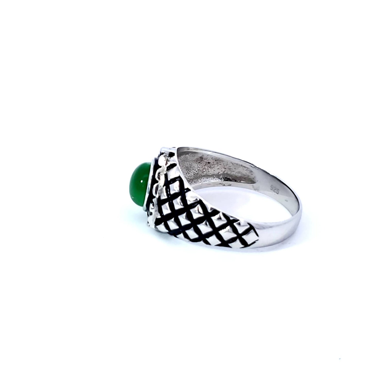 Green Cabachon Fashion Ring