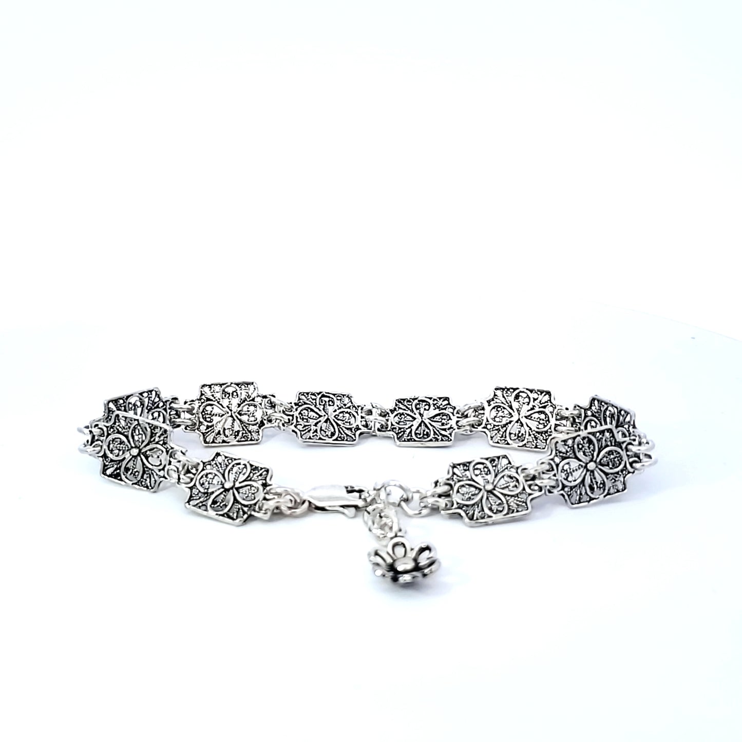 S/Silver (No Stones) Bracelets - Women'