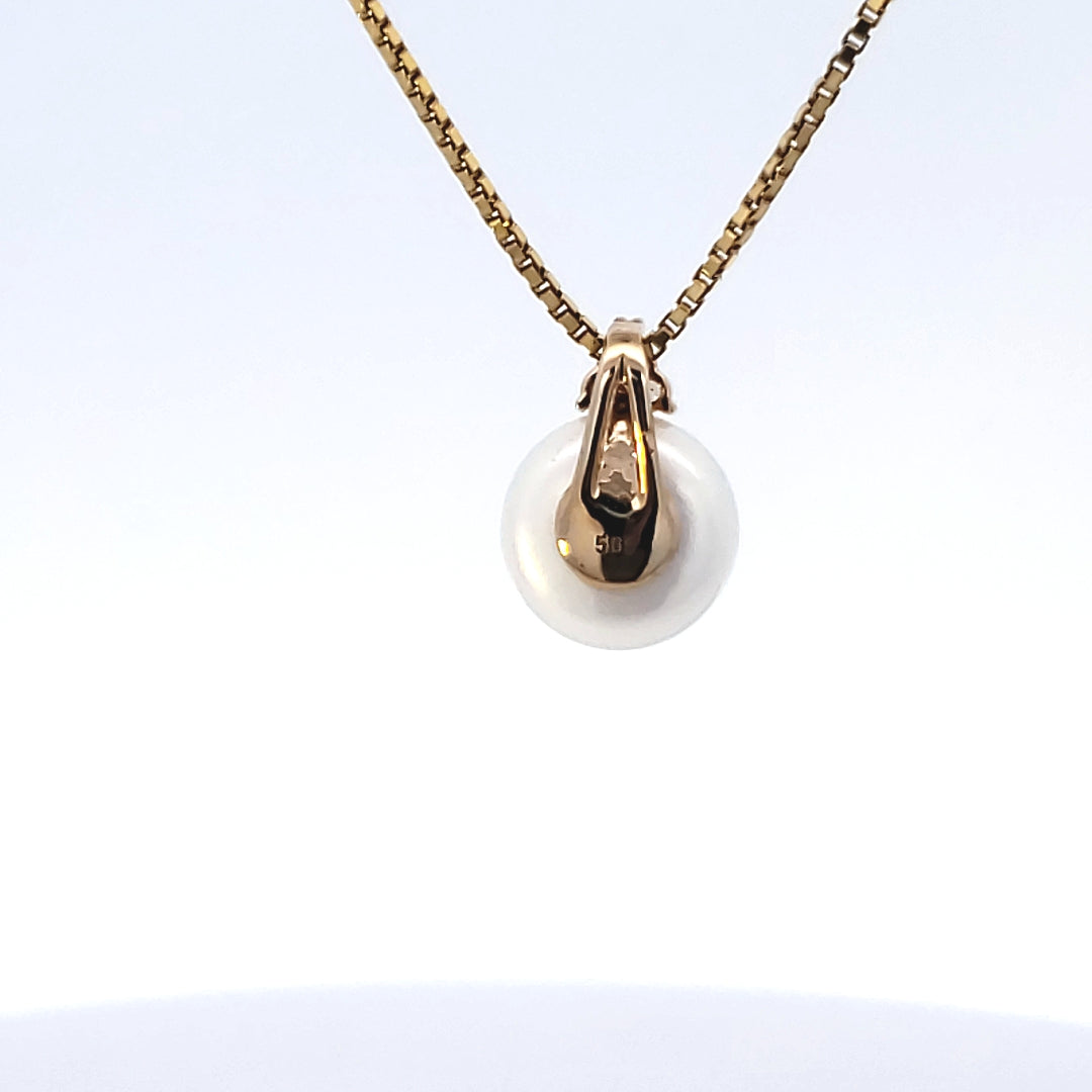 Pearl Pendant