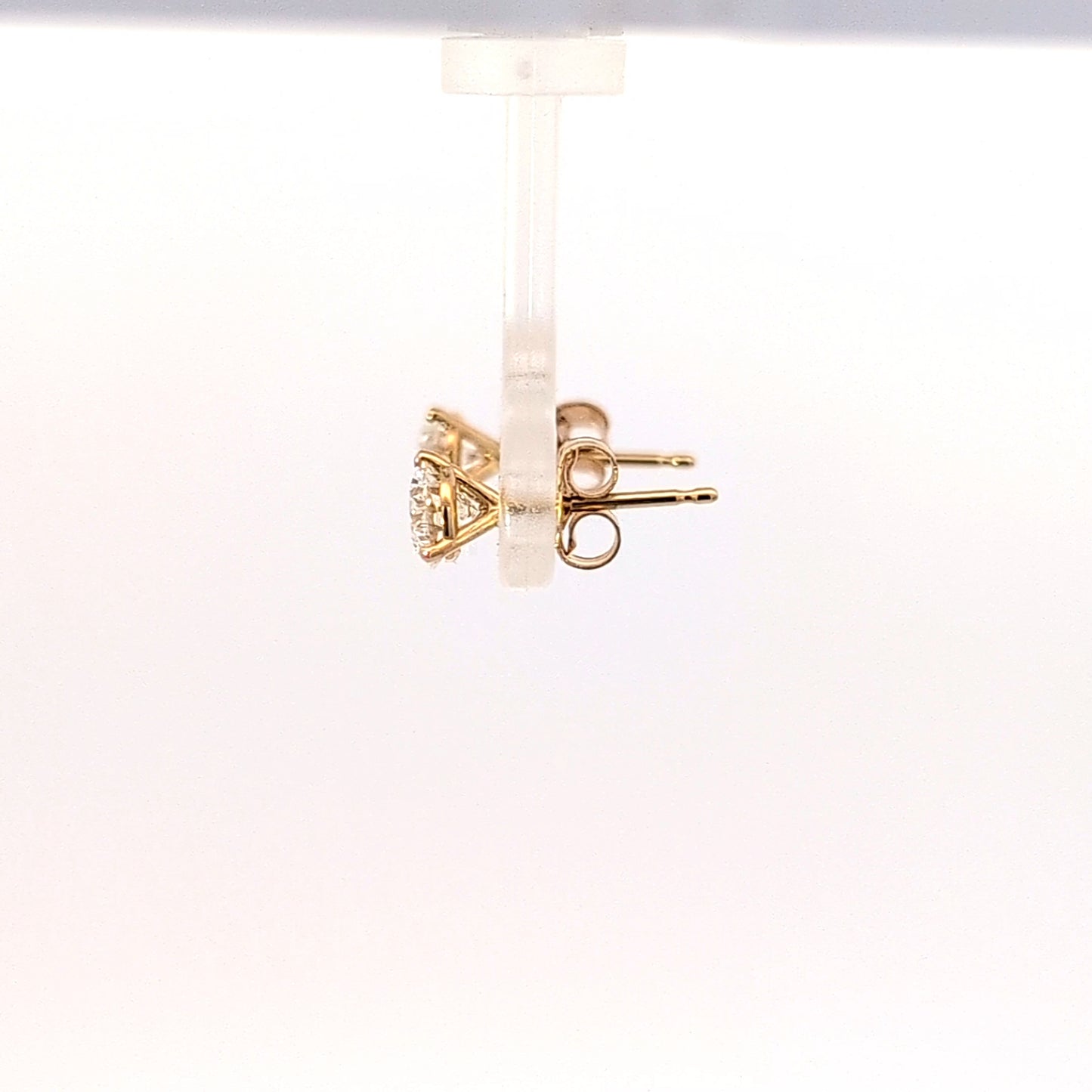 Lab Grown Diamond Earring
