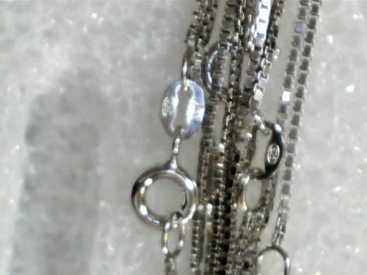 S/Silver (No Stones) Chains - Women'