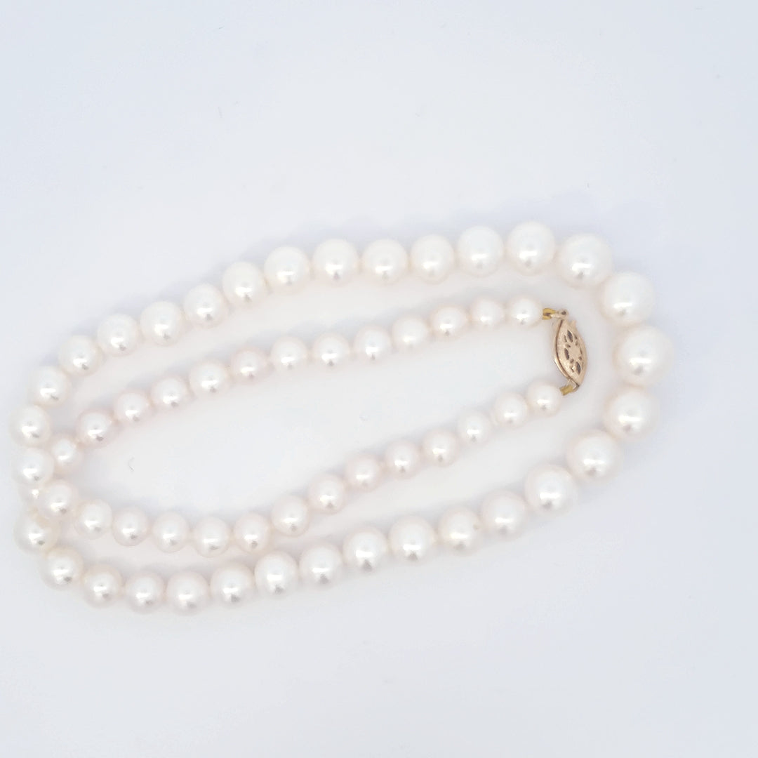 Pearl Necklace