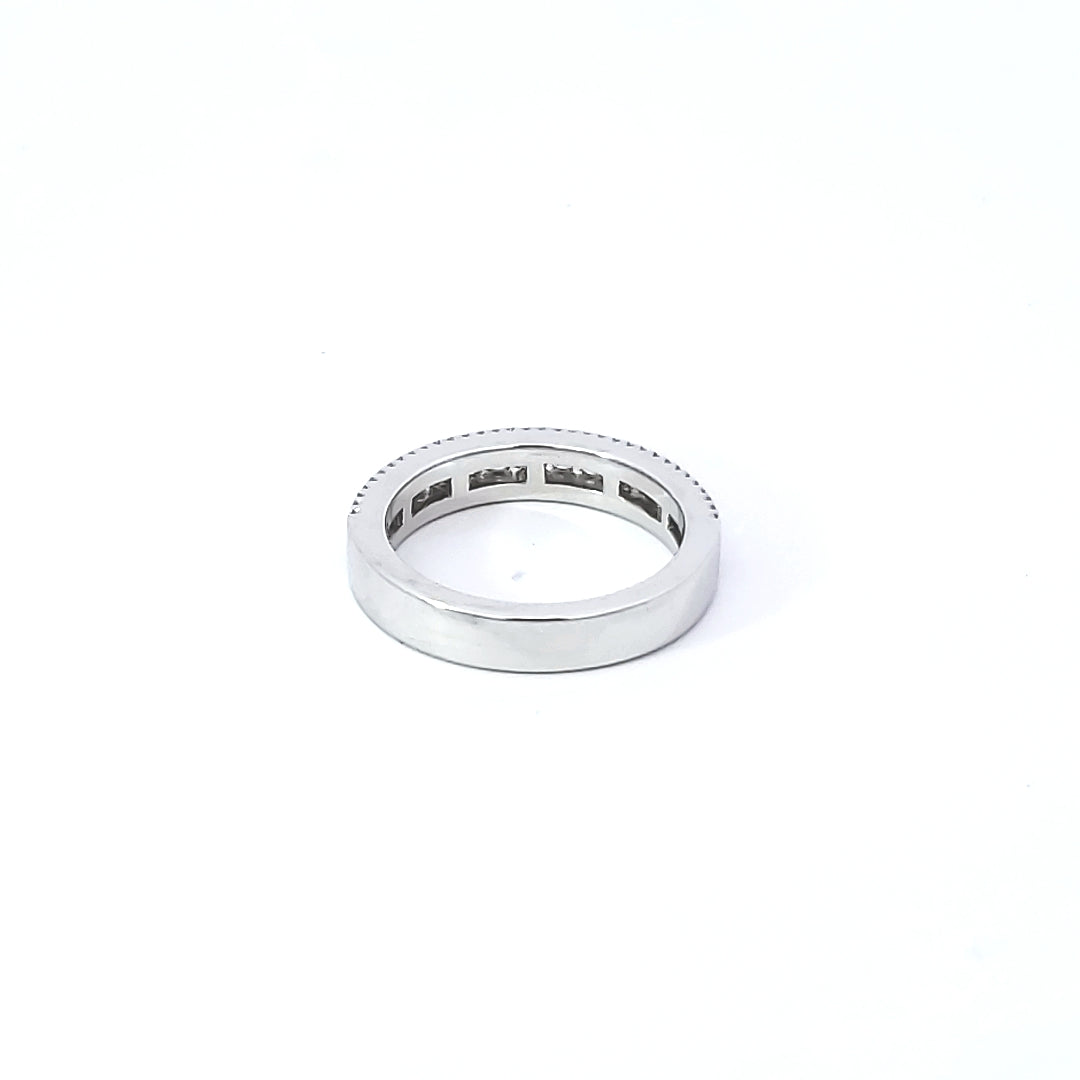 Diamond Wedding Bands - Women'